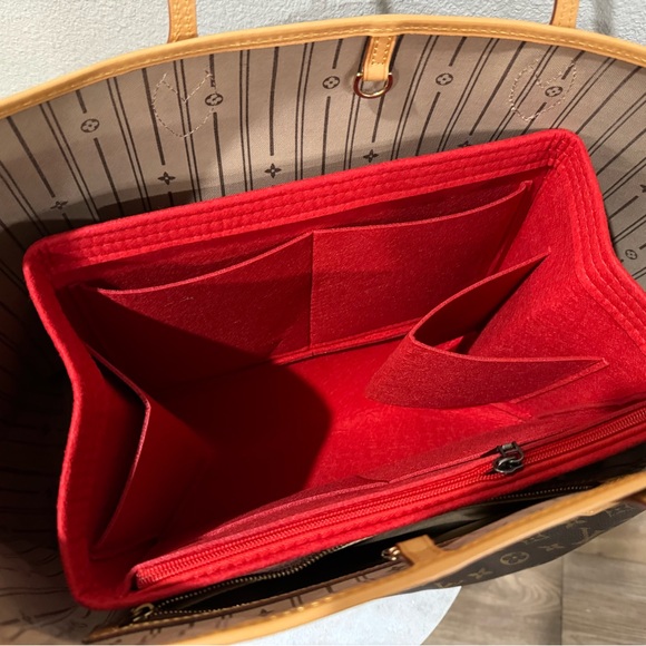 Louis Vuitton Signature GM Neverfull - Brown and Tan - Picture 11 of 11